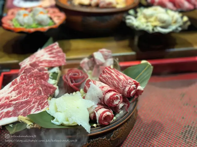 大滾友牛肉拼盤(細)