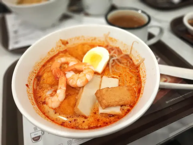 星洲海鮮叻沙+南洋咖啡