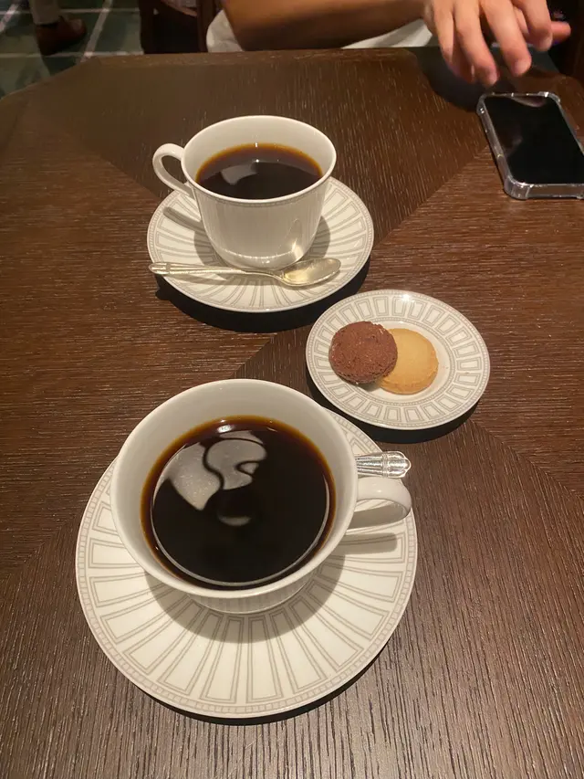 上:牙買加藍山咖啡;下:東帝汶有機咖啡