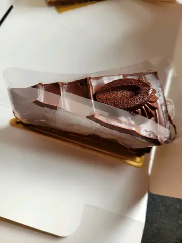 Valrhona Dark Chocolate Cake