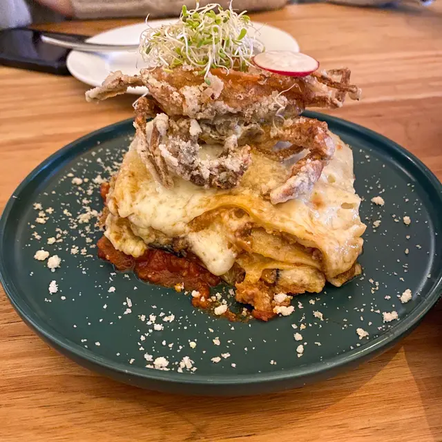 軟殼蟹肉醬千層麵