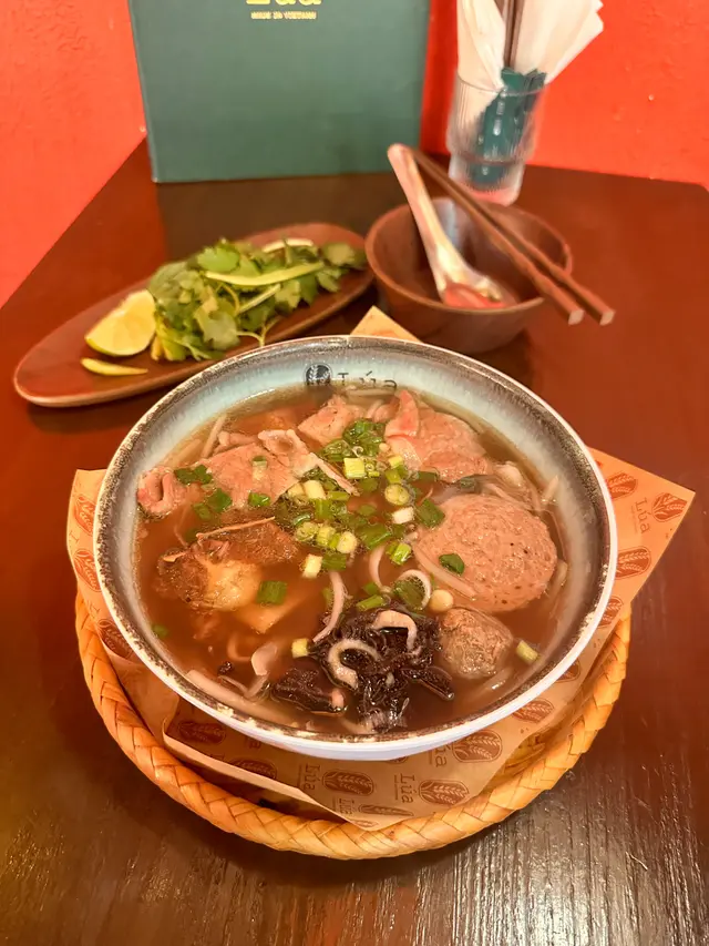 生牛肉雜錦湯河