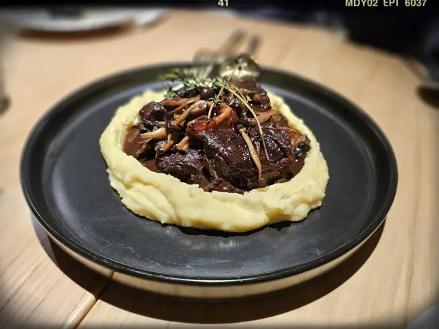 Wagyu Beef Cheek Bourguignon（$288）