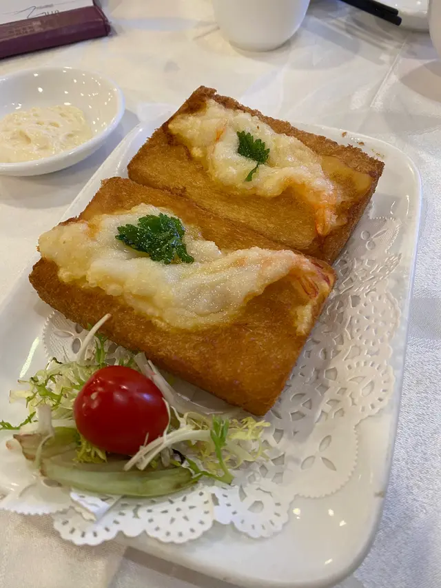 蝦多士