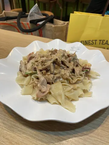 手撕鸡凉面