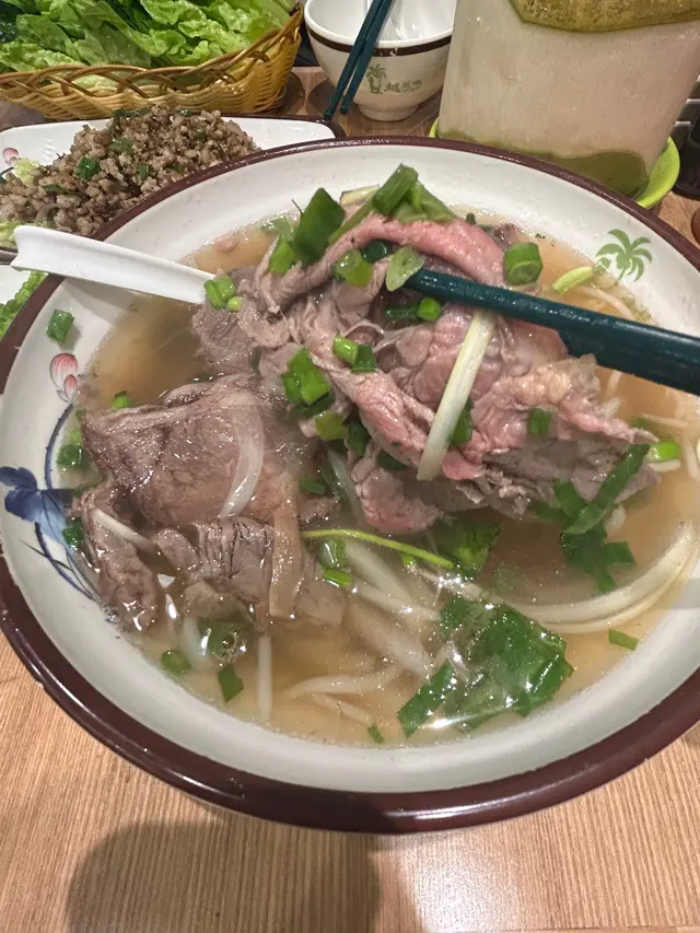 生熟牛肉湯河