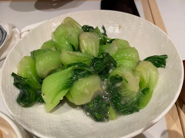 蒜蓉炒小棠菜