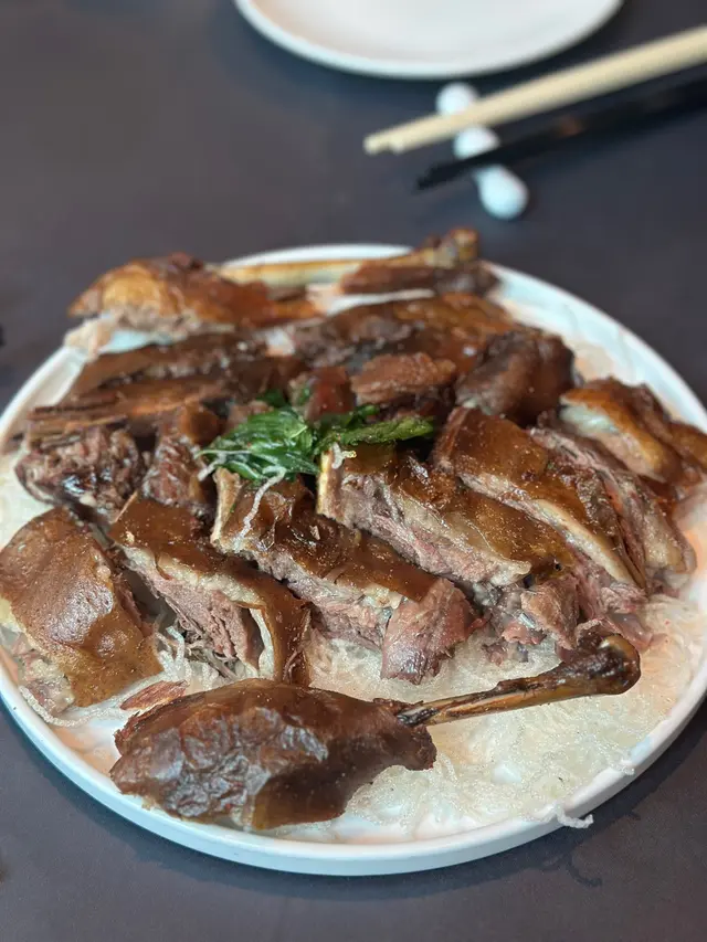 樟木煙燻黑腳鴨