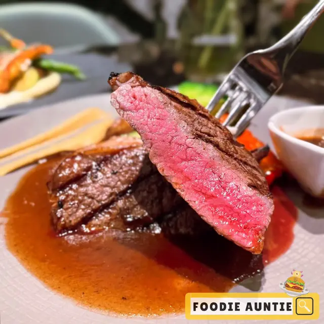 Grilled Beef Rib-eyes with Mashed Potato & Baby Carrot 