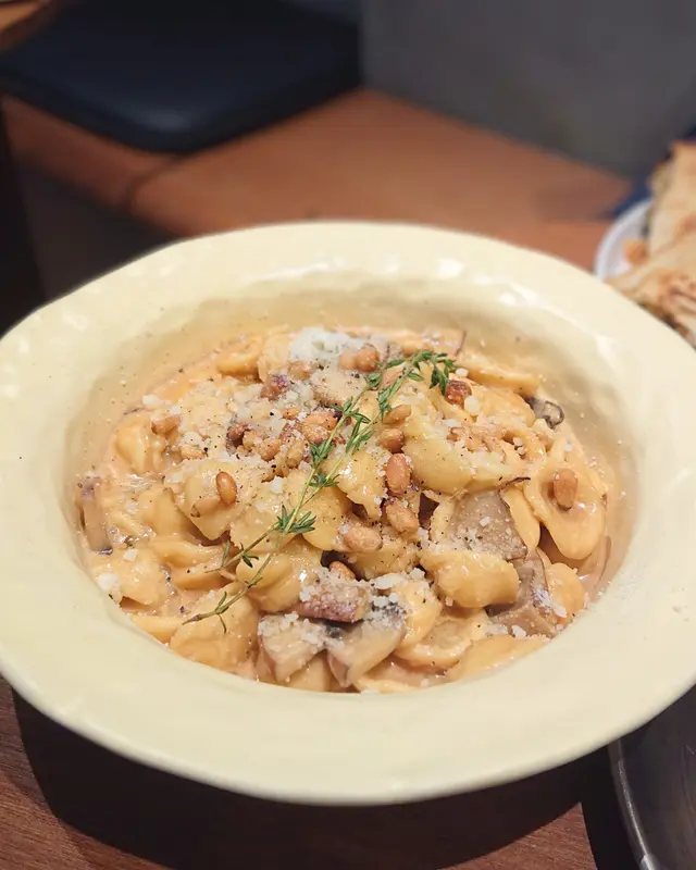 松露油忌廉大啡菇貓耳朵