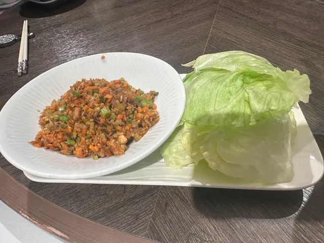 生菜片鴨鬆