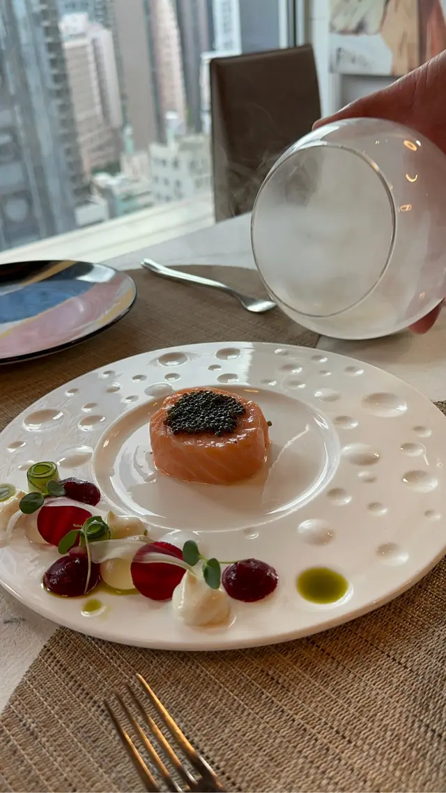 42°C Fresh Smoked Salmon