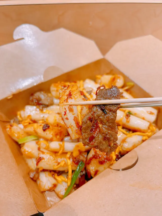 XO醬牛肉蛋炒腸粉