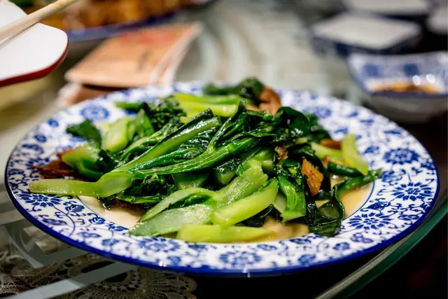 方魚薑汁炒芥蘭