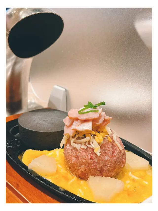 菠蘿煙肉和牛漢堡扒 