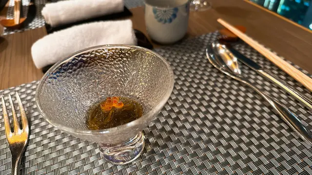 三文魚籽伴海雲醋