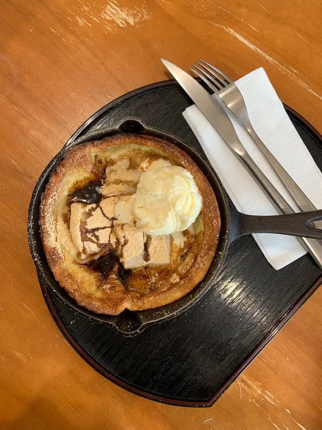 黃豆粉年糕班戟