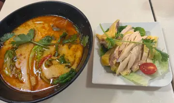 泰国海南鸡冬阴功金边粉