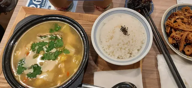 台式麻油雞湯飯