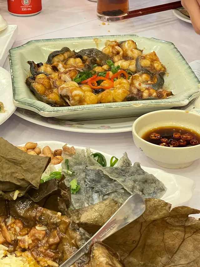 很推薦，汁很濃，肉很嫩滑