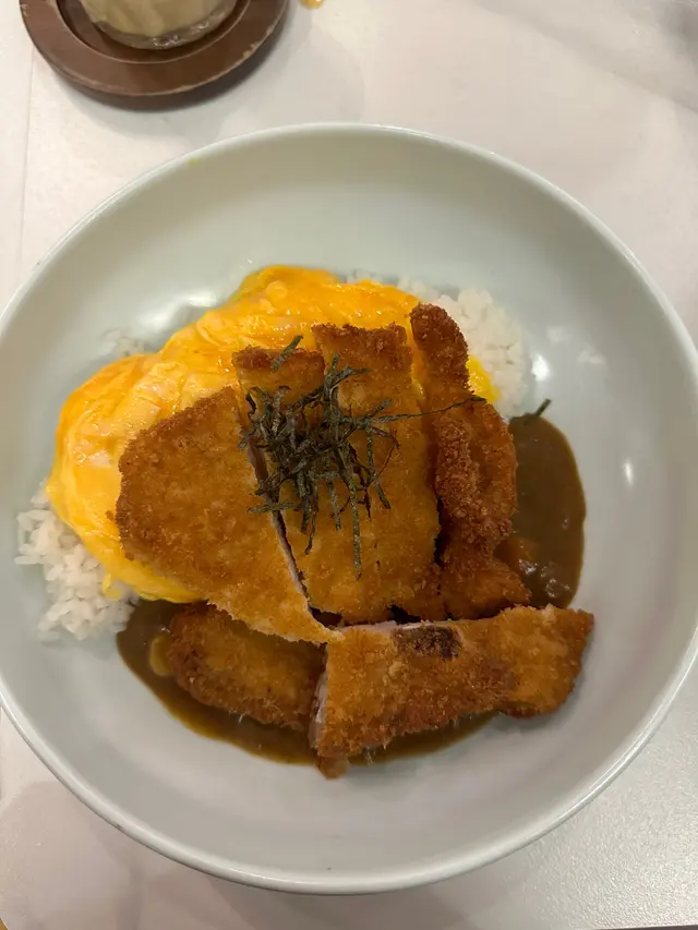 日式咖喱配豬扒飯