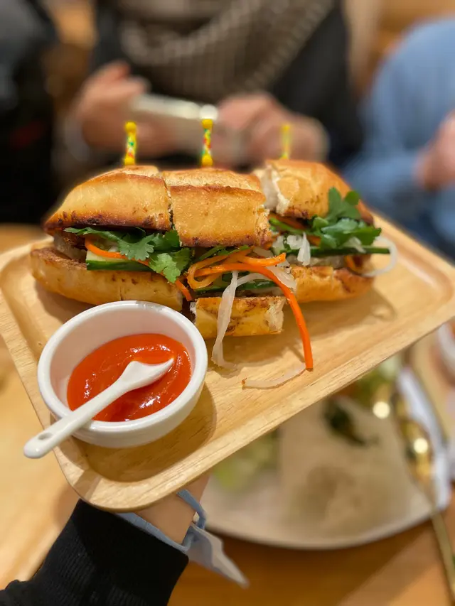 越式烤豬肉法包