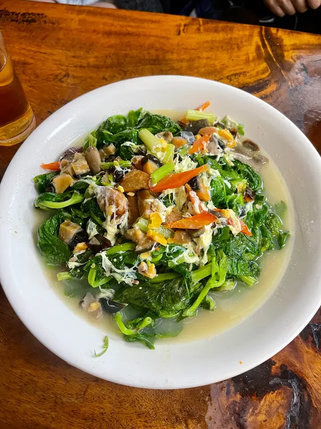 好大份，豆苗好靚，清淡得嚟又好食