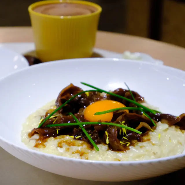 壽喜燒牛肉蛋汁燉飯