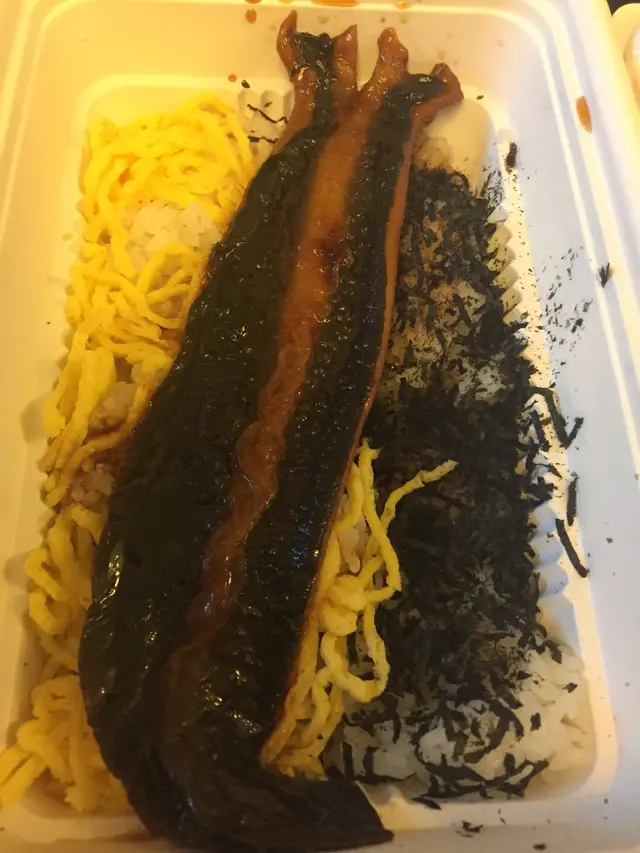 蒲燒鰻魚定食