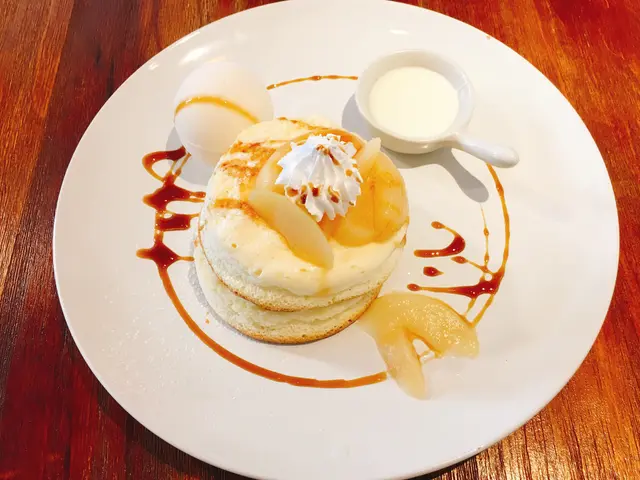 山形縣白桃厚PANCAKE伴純乳酪