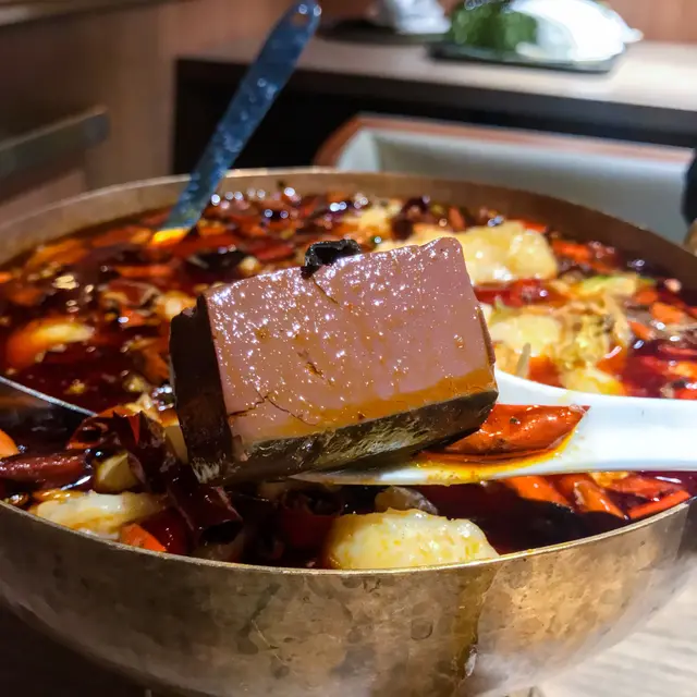 沸騰水煮滑魚片