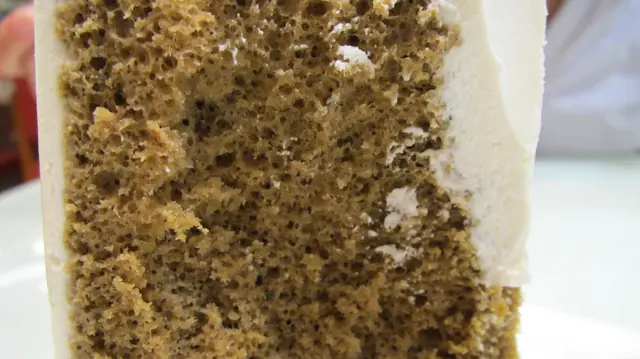 口感都算鬆軟，淡淡的焙茶味