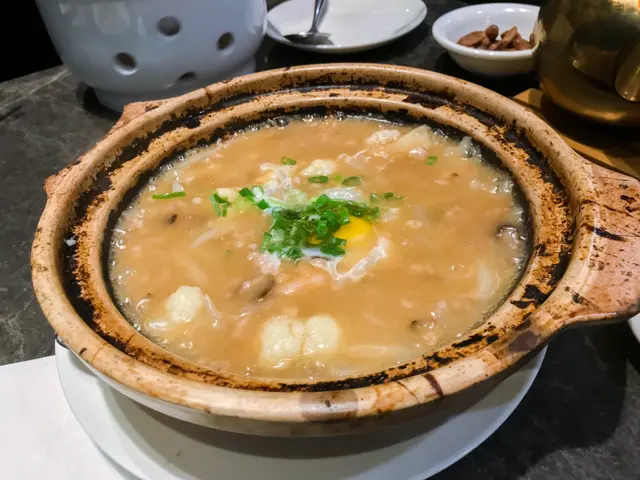 古早魚香老鼠粉煲-小