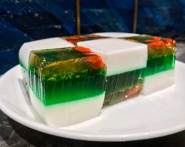 三色桂花班蘭糕