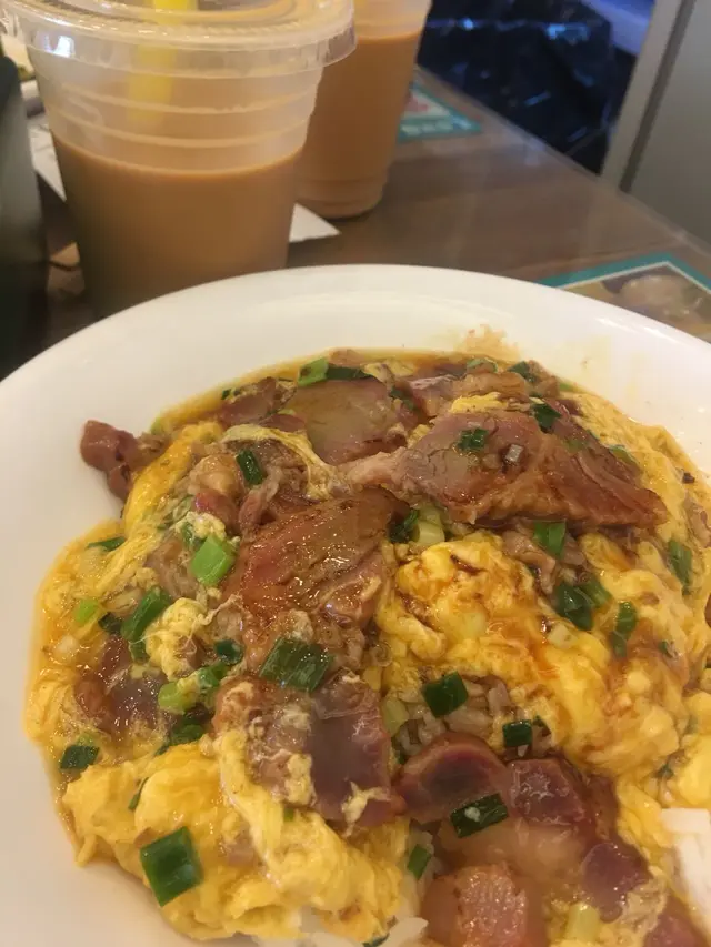 叉燒炒蛋飯