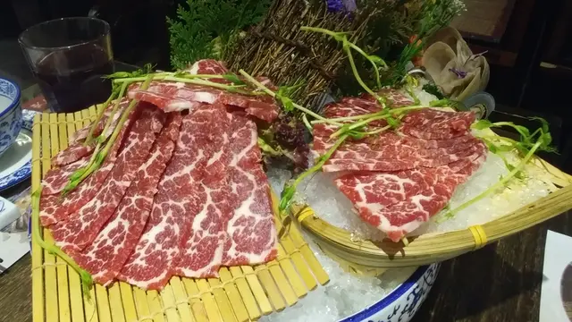 手切頂級安格斯牛肉