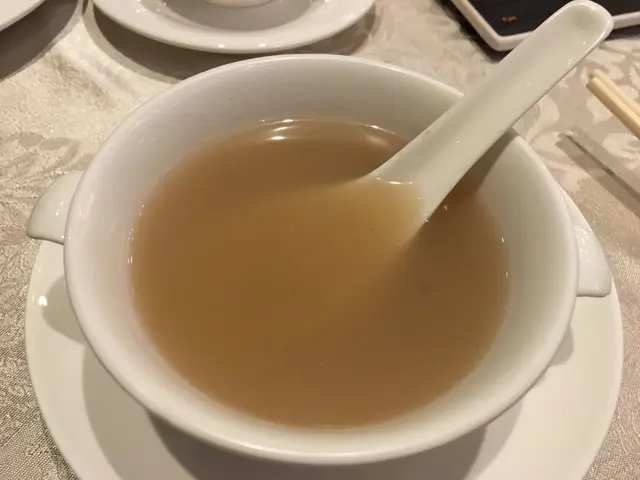 足料老火湯 - 霸王花煲唐排