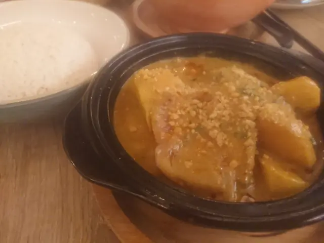 澳門風味咖喱雞跟白飯