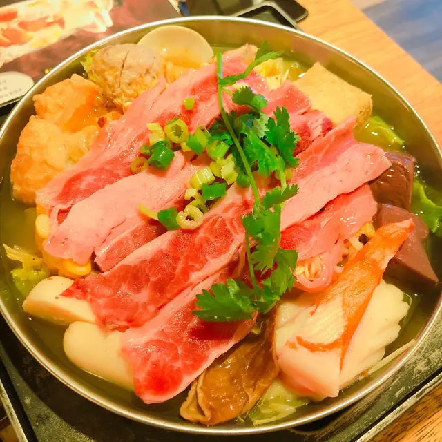麻辣肥牛鍋