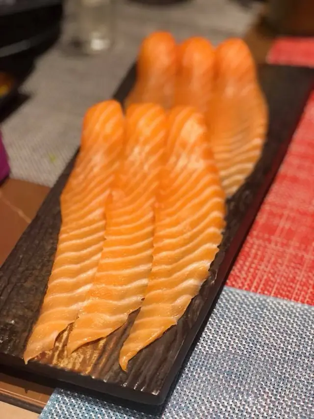 特長三文魚壽司