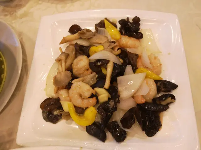 米蘭什菌炒蝦仁