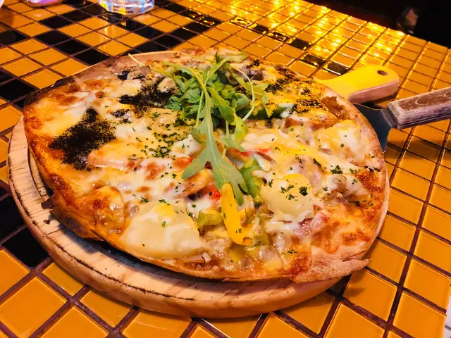 孖寶  賭城至尊黑松露菌pizza