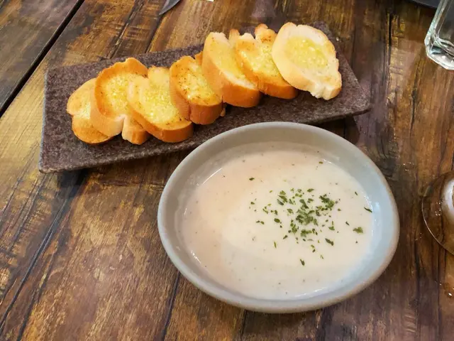 黃波椒海鮮忌廉湯