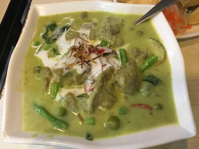 史橋鏡(青)咖喱牛肉