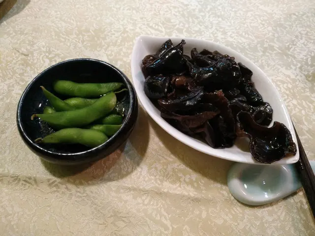 涼拌黑木耳+花枝豆