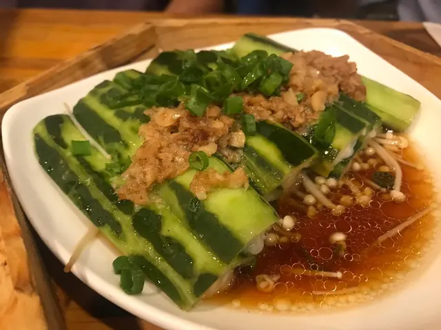 金銀蒜蒸勝瓜金菇