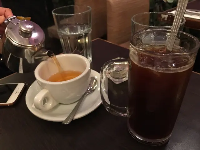Black Coffee & Lemon Tea