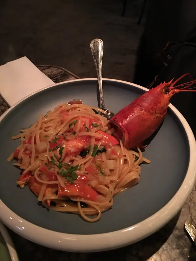 Lobster linguini 龍蝦扁意粉