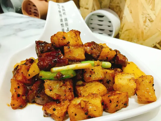 蜜椒土豆安格斯牛柳粒