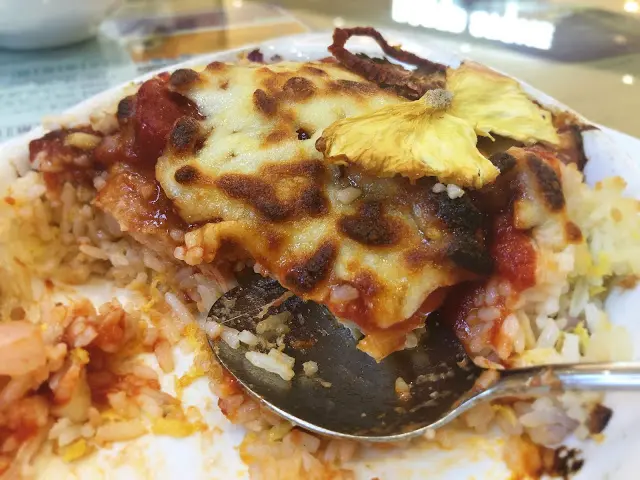 招牌茶廳焗豬扒飯